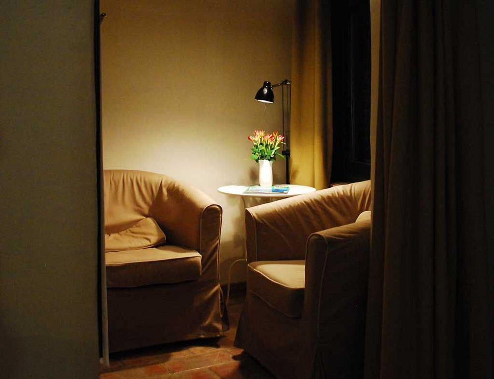 Cornerhouse Level Ten By Romy&Travis บรูจส์ ภายนอก รูปภาพ